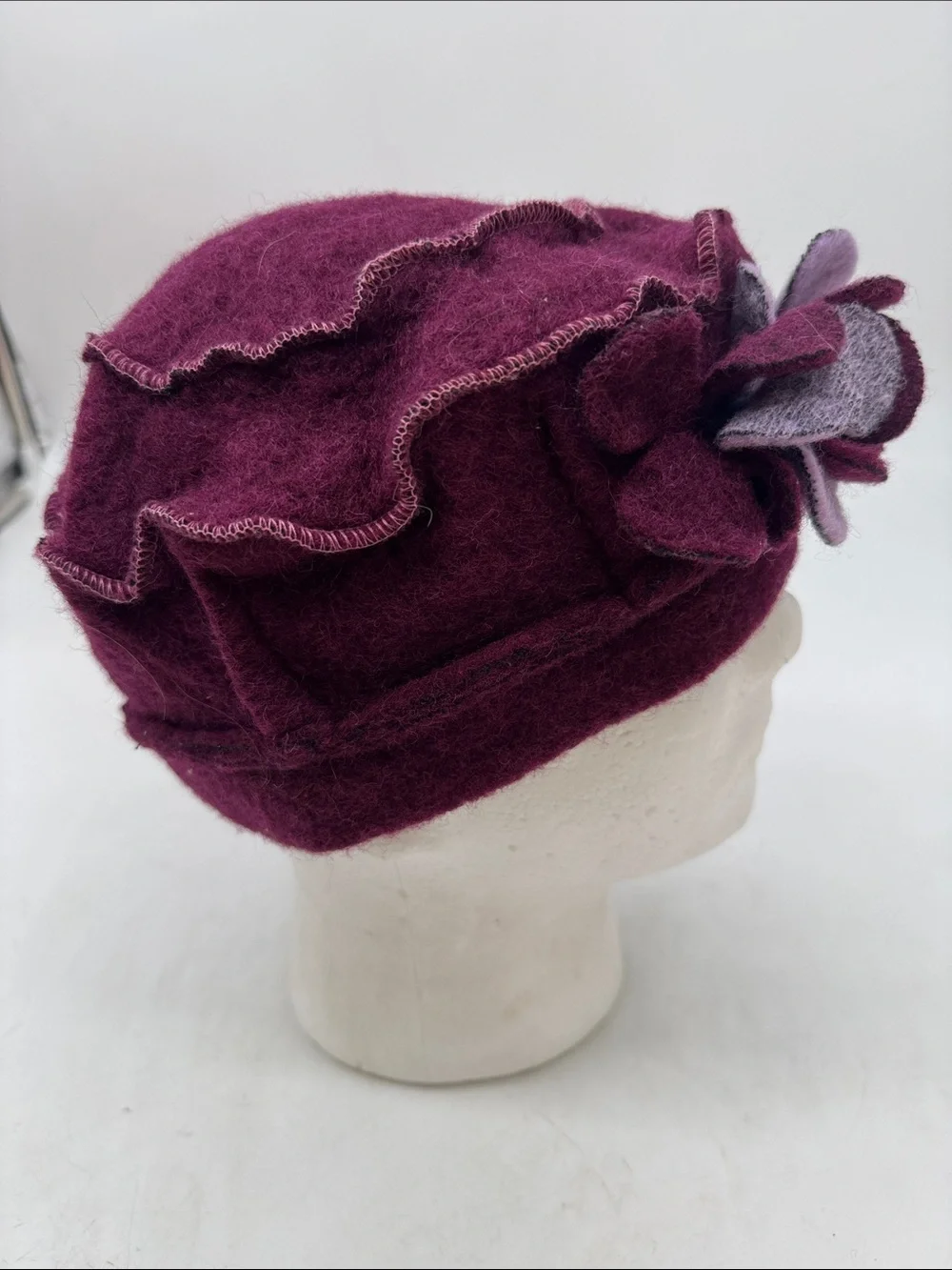 Platania Womens Floral Wool Beret - Purple - Made in Italy
